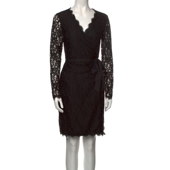 Like new! DIANE VON FURSTENBERG
Lace Pattern Knee-Length Dress - size 6 TTS - Picture 1 of 4